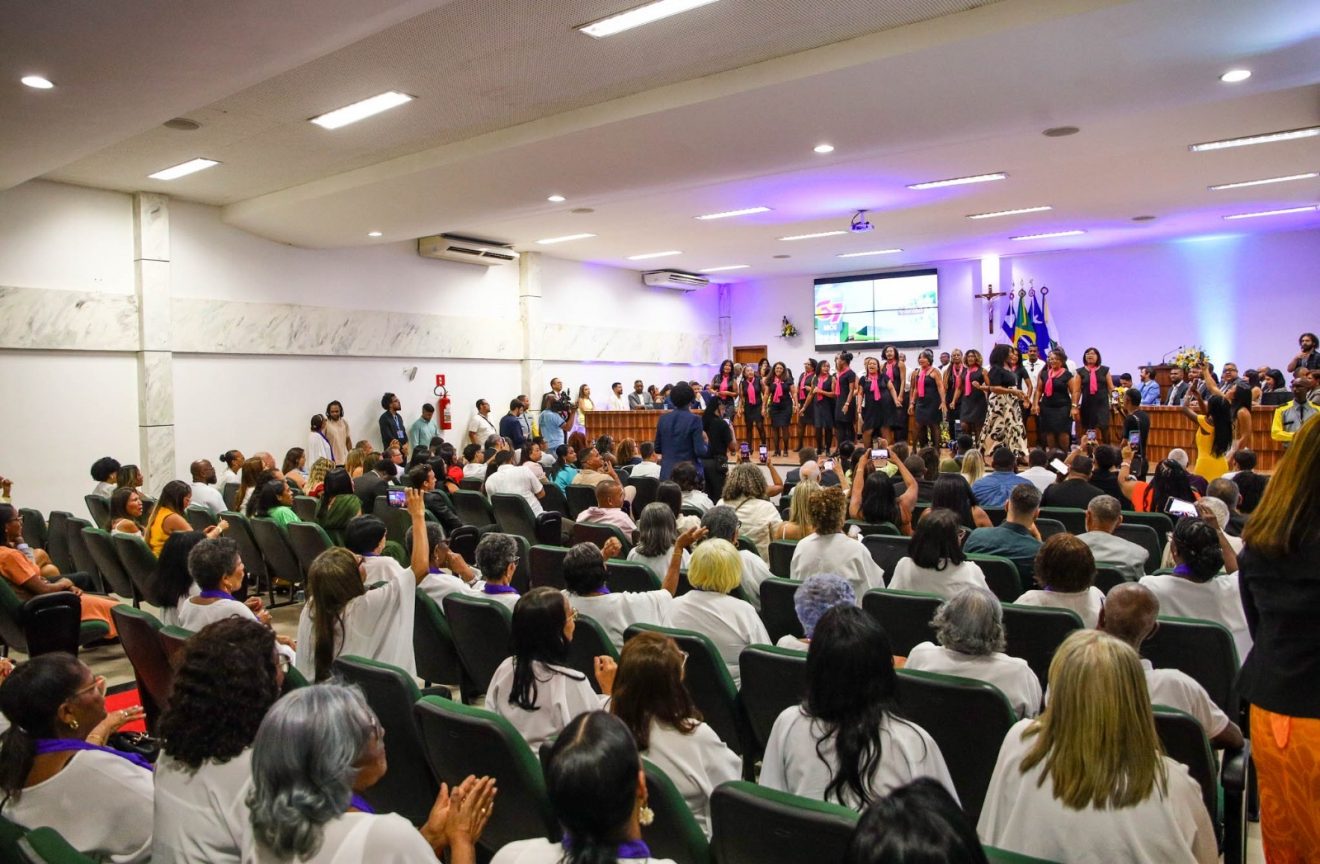 Câmara Municipal de Candeias celebra aniversário da cidade com programação cívica, cultural e sessão solene