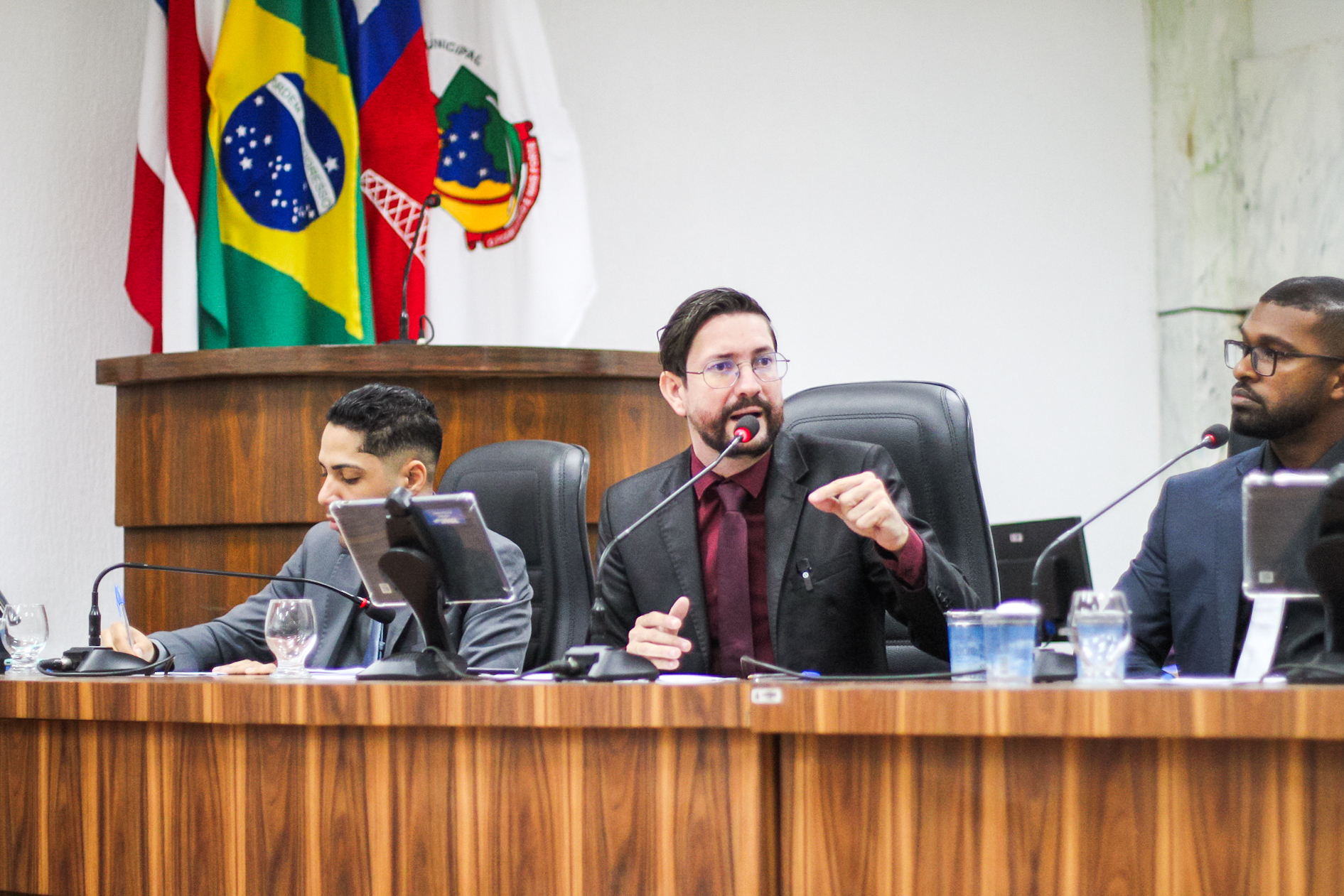 Vereadores aprovam PL que cria Observatório para combater racismo, violência contra a mulher e assédio em eventos culturais